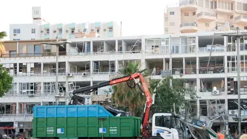 יום אחרי התפוצצות הגז בכיכר העצמאות בנתניה, יוני 2011 יום אחרי התפוצצות הגז בכיכר העצמאות בנתניה, יוני 2011