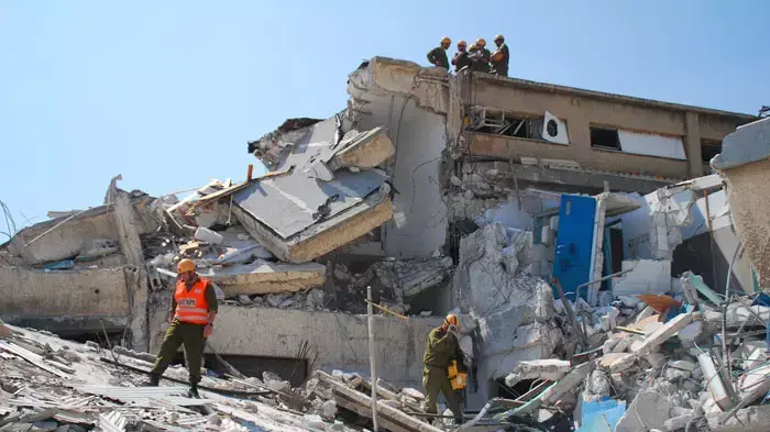 תרגיל פינוי פצועים מהריסות במסגרת תרגיל מוכנות העורף נקודת מפנה 5 בבאר טוביה, יוני 2011 תרגיל פינוי פצועים מהריסות במסגרת תרגיל מוכנות העורף נקודת מפנה 5 בבאר טוביה, יוני 2011
