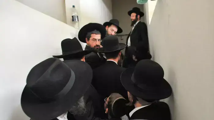 ראשי הסמינרים בפגישה עם הרב יוסף שלום אלישיב, יולי 2011 ראשי הסמינרים בפגישה עם הרב יוסף שלום אלישיב, יולי 2011