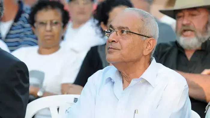 דן חלוץ בטקס אזכרה לחללי צה"ל מלחמת לבנון השנייה, יולי 2011 דן חלוץ בטקס אזכרה לחללי צה"ל מלחמת לבנון השנייה, יולי 2011