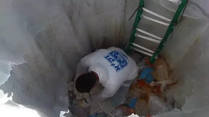 נער בן 14 נפל לבור אשפה בנס ציונה ונהרג, יולי 2011 נער בן 14 נפל לבור אשפה בנס ציונה ונהרג, יולי 2011