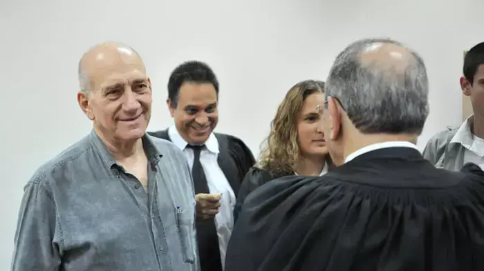 משפטו של אהוד אולמרט ממשיך, יולי 2011 משפטו של אהוד אולמרט ממשיך, יולי 2011