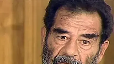 סדאם חוסיין בעת חזרתו לעיראק סדאם חוסיין בעת חזרתו לעיראק