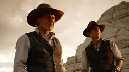 מתוך "Cowboys and Aliens" מתוך "Cowboys and Aliens"