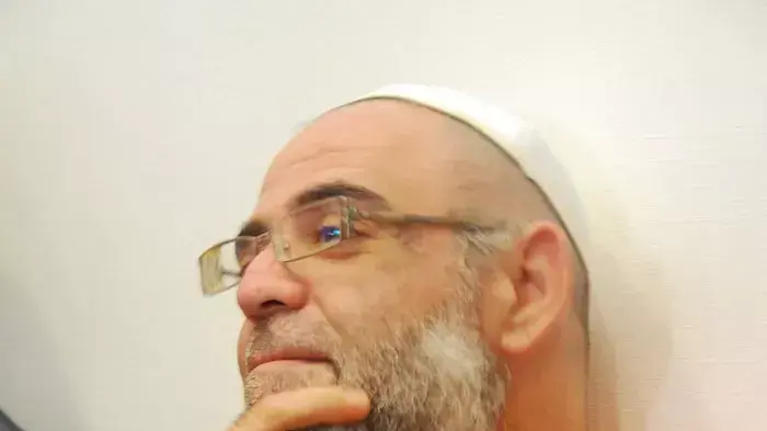 אשר דהאן, חשוד ברצח הרב אלעזר אבוחצירא בהגשת כתב האישום, אוגוסט 2011 אשר דהאן, חשוד ברצח הרב אלעזר אבוחצירא בהגשת כתב האישום, אוגוסט 2011