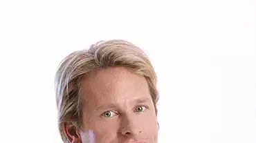 קרסון קרסלי טאץ עליז לסטרייט שיעיז (מהאתר הרשמי) קרסון קרסלי טאץ עליז לסטרייט שיעיז (מהאתר הרשמי)