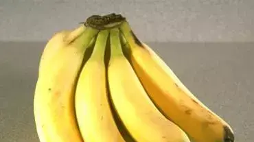 בננות בננות