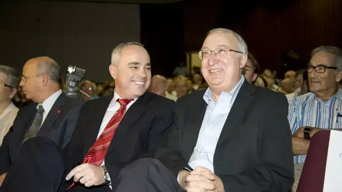 הרצאה של יובל שטייניץ ומנואל טרכטנברג, אוניברסיטת תל אביב, ספטמבר 2011 הרצאה של יובל שטייניץ ומנואל טרכטנברג, אוניברסיטת תל אביב, ספטמבר 2011