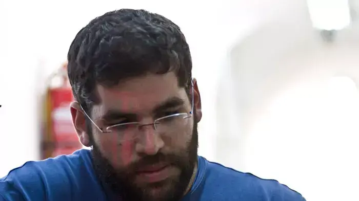 דניאל מעוז בהארכת מעצר על כך שחשוד שרצח את הוריו, ספטמבר 2011 דניאל מעוז בהארכת מעצר על כך שחשוד שרצח את הוריו, ספטמבר 2011