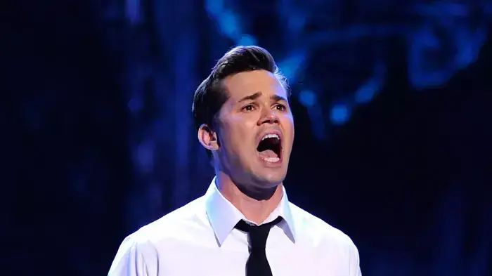 מתוך המחזמר " Book of Mormon" מתוך המחזמר " Book of Mormon"