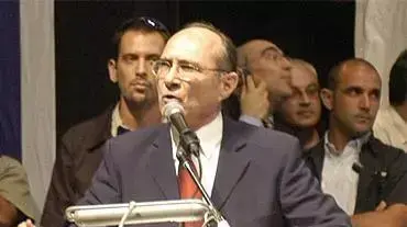 עוזי לנדאו ועידת מרכז הליכוד 2004 ( צילום יותם פרום ) עוזי לנדאו ועידת מרכז הליכוד 2004 ( צילום יותם פרום )