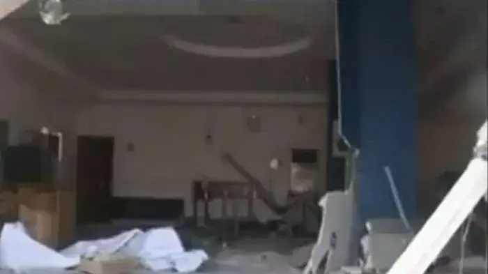 תמונות ששידרה הטלוויזיה הממלכתית של ניגריה מאזור דמטורה, בעקבות התקפות טרור של מיליציה איסלמית בה נהרגו עשרות, 6 בנובמבר 2011 תמונות ששידרה הטלוויזיה הממלכתית של ניגריה מאזור דמטורה, בעקבות התקפות טרור של מיליציה איסלמית בה נהרגו עשרות, 6 בנובמבר 2011