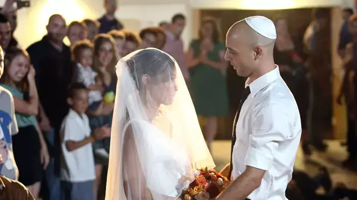 עומר מטרני ואשתו בחתונתם עומר מטרני ואשתו בחתונתם
