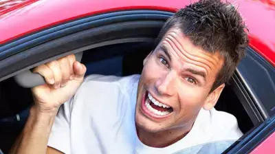 בחור משתגע עם רכב בחור משתגע עם רכב
