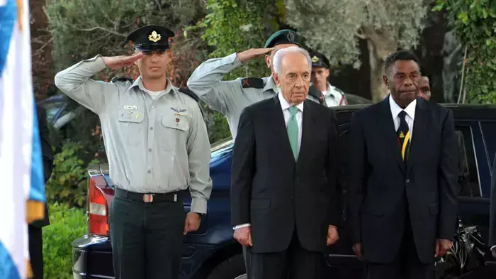 נשיא המדינה עם נשיא ונואטו, H.E. Mr. Lolu Johnson Abbil נשיא המדינה עם נשיא ונואטו, H.E. Mr. Lolu Johnson Abbil