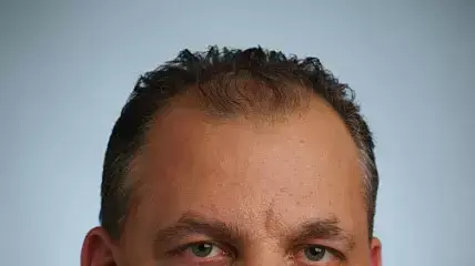 עו"ד צבי גלמן מומחה לדיני לשון הרע ממשרד עורכי הדין אריאל שמר ושות', נובמבר 2011 עו"ד צבי גלמן מומחה לדיני לשון הרע ממשרד עורכי הדין אריאל שמר ושות', נובמבר 2011