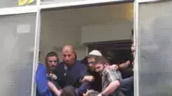 פשיטה משטרתית על ביתו של חשוד בפעילות טרור יהודי פשיטה משטרתית על ביתו של חשוד בפעילות טרור יהודי