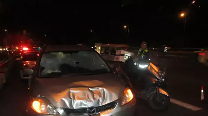 תאונת דרכים קטלנית בכביש 1, יצא מרכבו להחליף פנצ'ר ונהרג על ידי רכב חולף, פברואר 2012 תאונת דרכים קטלנית בכביש 1, יצא מרכבו להחליף פנצ'ר ונהרג על ידי רכב חולף, פברואר 2012