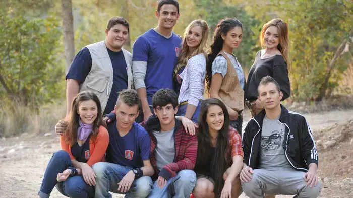 תמונות סט מהסדרה גאליס תמונות סט מהסדרה גאליס