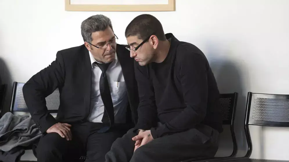 הארכת מעצר של מוטי חסין על רצח בר כהן ואיציק גפן, פברואר 2012 הארכת מעצר של מוטי חסין על רצח בר כהן ואיציק גפן, פברואר 2012