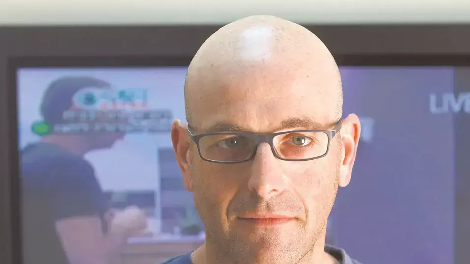 אלעד קופרמן אלעד קופרמן
