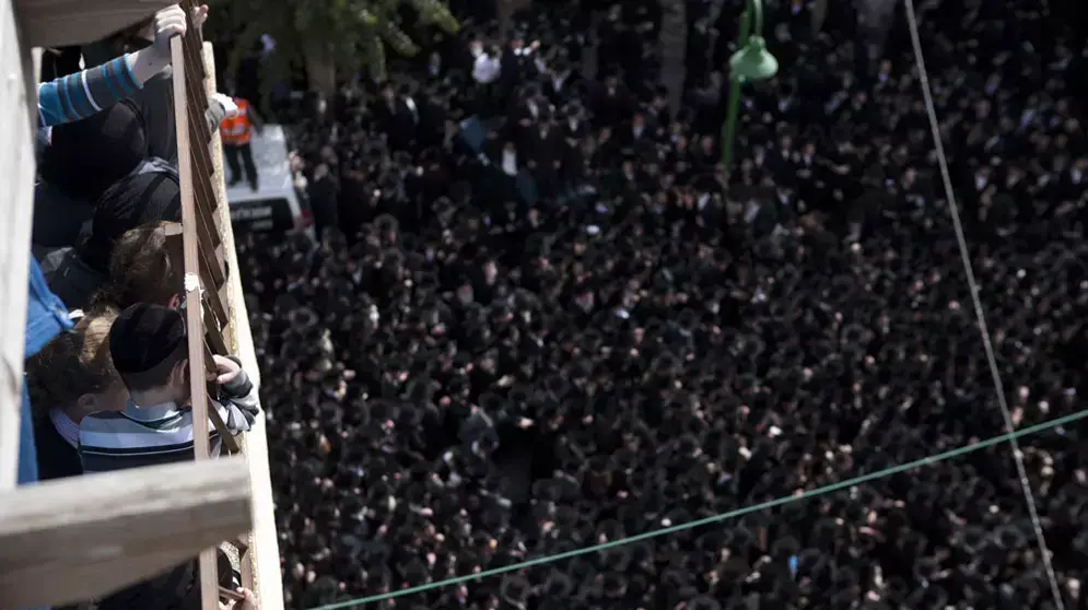 הלוויתו של האדמו"ר מויז'ניץ, הרב משה יהושע הגר, מרץ 2012