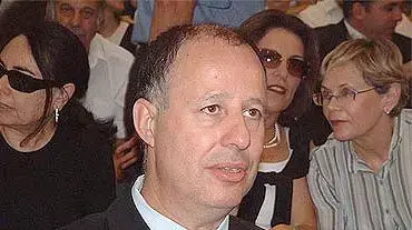 השר לביטחון פנים צחי הנגבי השר לביטחון פנים צחי הנגבי