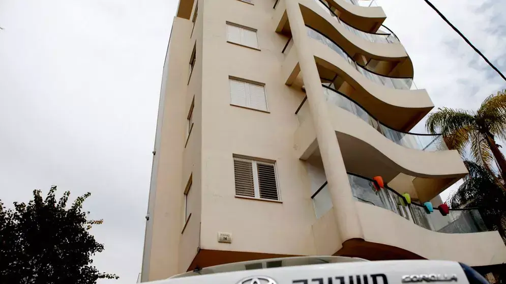 אישה שנפלה מחלון ביתה בפתח תקווה אישה שנפלה מחלון ביתה בפתח תקווה