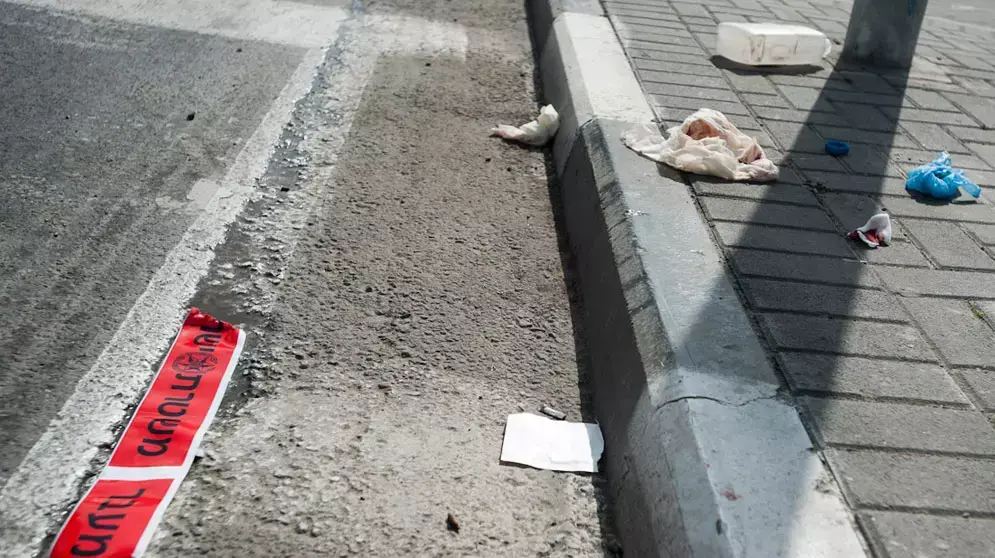 חרדי הותקף עם גרזן בשער שכם, אפריל 2012 חרדי הותקף עם גרזן בשער שכם, אפריל 2012