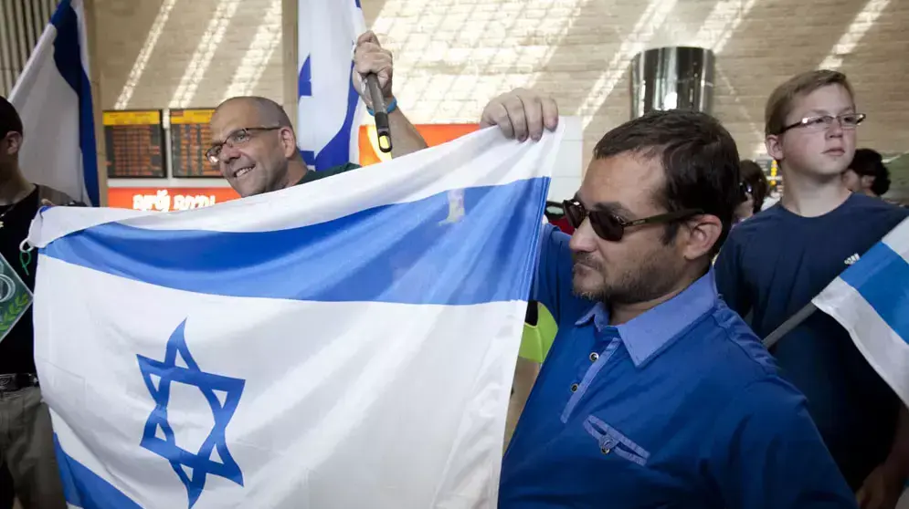 כוננות לקראת בואם של פעילים פרו פלסטינים לנתב"ג כוננות לקראת בואם של פעילים פרו פלסטינים לנתב"ג