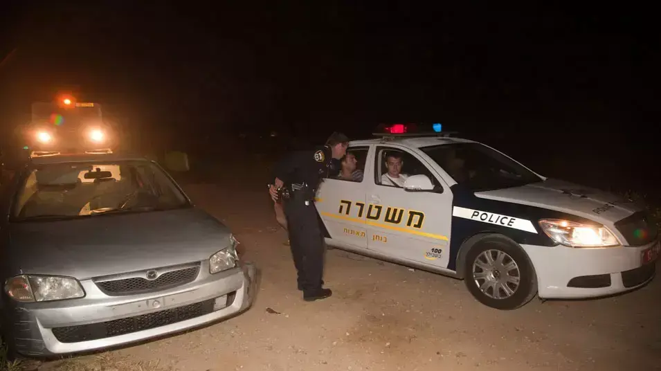 הרכב שפגע על פי החשד בשתי נשים בתאונת פגע וברח בחיפה הרכב שפגע על פי החשד בשתי נשים בתאונת פגע וברח בחיפה