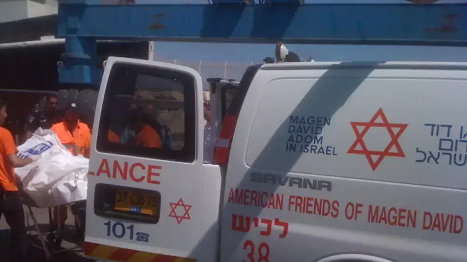 מציאת הילד בן ה 10 הנעדר בחוף אשקלון, אפריל 2012 מציאת הילד בן ה 10 הנעדר בחוף אשקלון, אפריל 2012