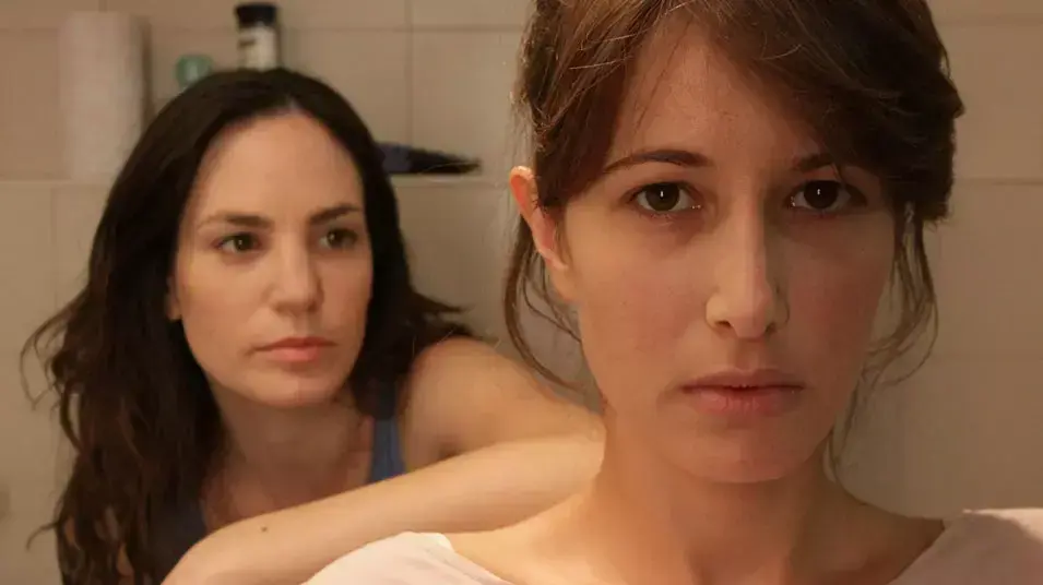 מתוך הסרט "תפרים" מתוך הסרט "תפרים"