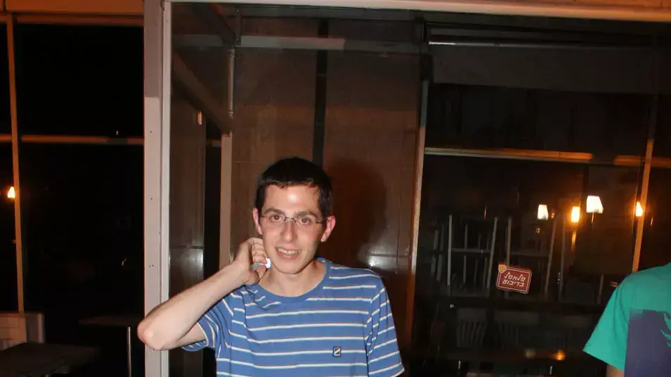 גלעד שליט גלעד שליט