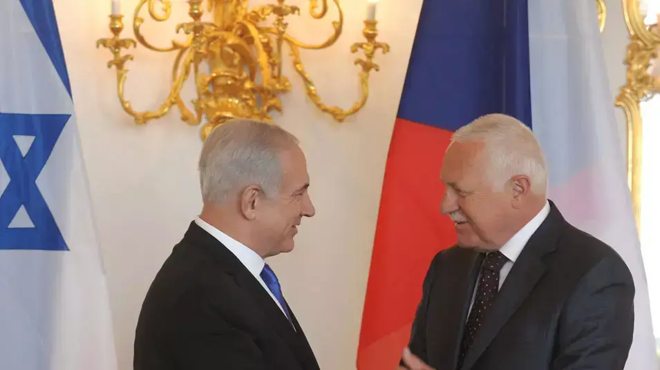 ראש הממשלה בנימין נתניהו נפגש עם נשיא צ'כיה בארמון הנשיאות בפראג ראש הממשלה בנימין נתניהו נפגש עם נשיא צ'כיה בארמון הנשיאות בפראג