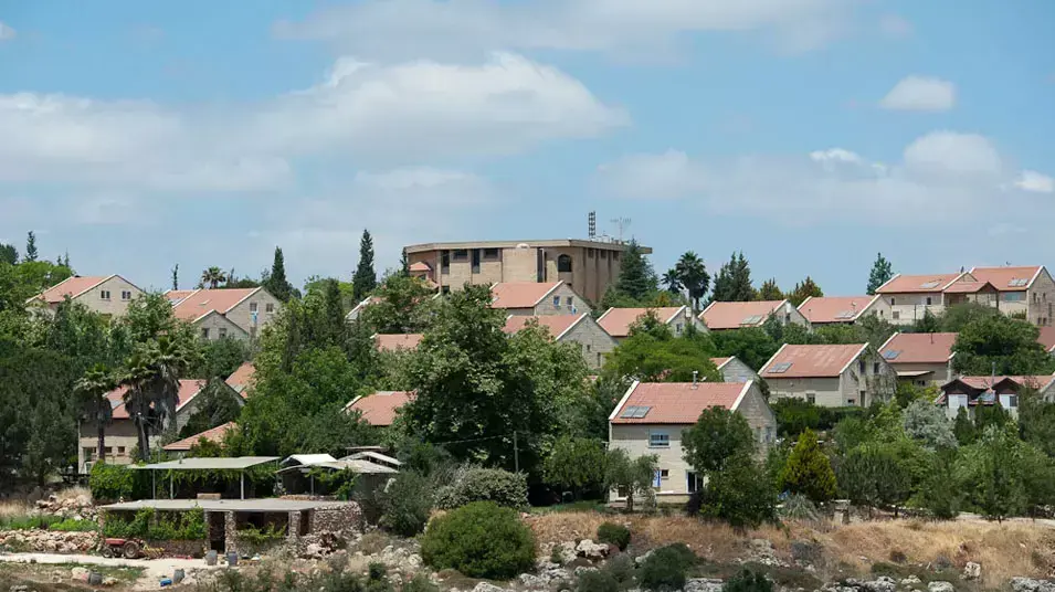 התנחלות עופרה, מאי 2012 התנחלות עופרה, מאי 2012