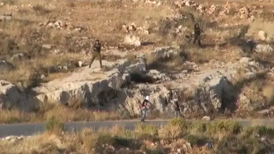 חייל יורה על פלסטיני בנבי צאלח חייל יורה על פלסטיני בנבי צאלח