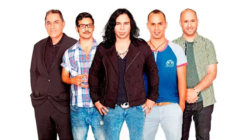 מחוברים 2 מחוברים 2