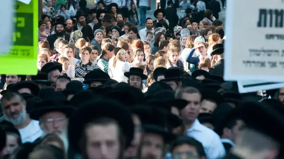 הפגנת החרדים בכיכר השבת בירושלים נגד גיוס חרדים, יולי 12 הפגנת החרדים בכיכר השבת בירושלים נגד גיוס חרדים, יולי 12