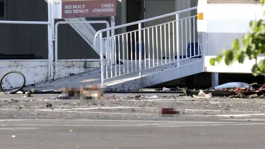 זירת הפיגוע בשדה התעופה בורגס, בולגריה. 18 ביולי 2012 זירת הפיגוע בשדה התעופה בורגס, בולגריה. 18 ביולי 2012