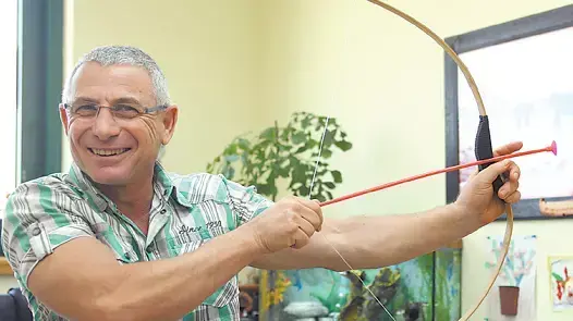 השדכנים השדכנים