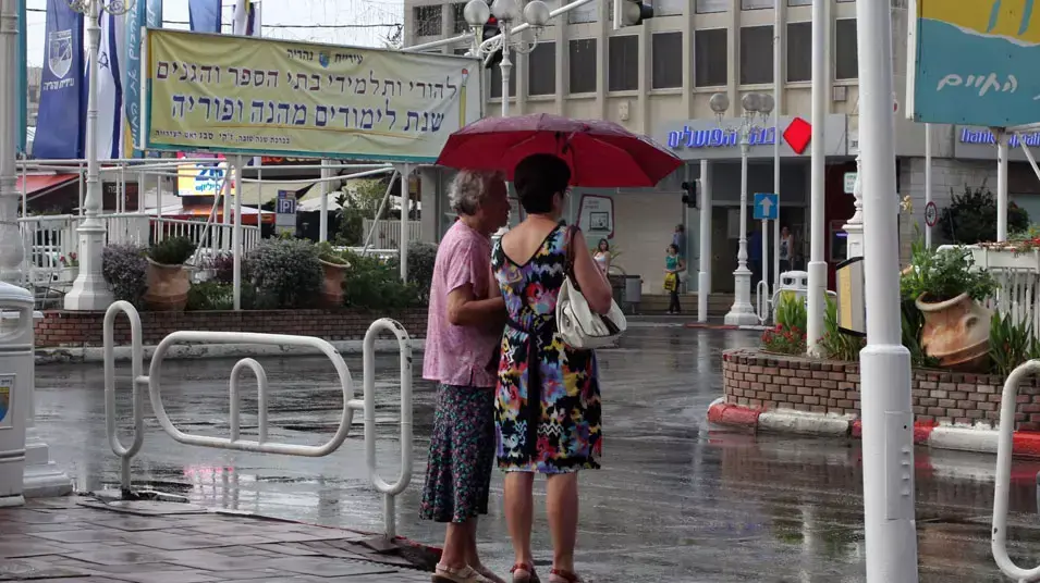גשם בנהריה, אוגוסט 2012 גשם בנהריה, אוגוסט 2012