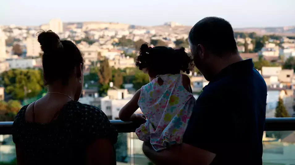 משפחה בראש העין לילדה אוטיסטית שקורסת תחת הנטל הכלכלי, ספטמבר 2012 משפחה בראש העין לילדה אוטיסטית שקורסת תחת הנטל הכלכלי, ספטמבר 2012