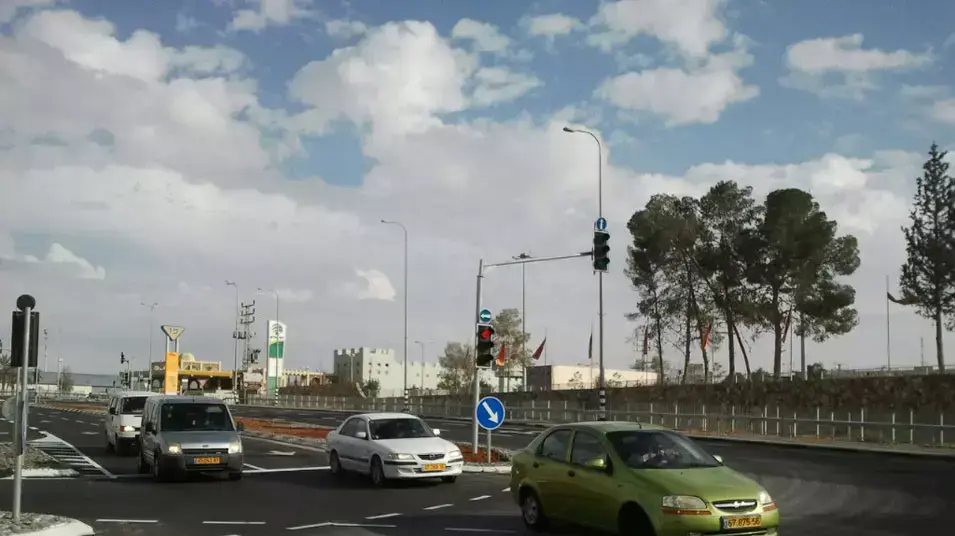רמזור ראשון נחנך בערד, נובמבר 2012 רמזור ראשון נחנך בערד, נובמבר 2012