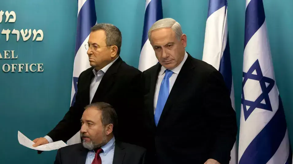 ראש הממשלה בנימין נתניהו, שר הביטחון אהוד ברק ושר החוץ אביגדור ליברמן ראש הממשלה בנימין נתניהו, שר הביטחון אהוד ברק ושר החוץ אביגדור ליברמן