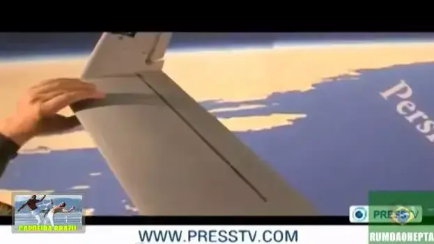 אירן מציגה מל"ט אמריקני שלטענתה הפילה מעל המפרץ הפרסי, דצמבר 2012 אירן מציגה מל"ט אמריקני שלטענתה הפילה מעל המפרץ הפרסי, דצמבר 2012