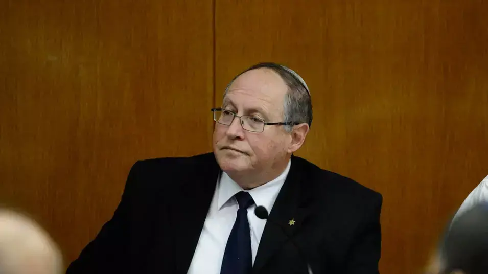 אמנון רובינשטיין י"ו וועדת הבחירות המרכזית בדיון ועדת הבחירות המרכזית, דצמבר 2012 אמנון רובינשטיין י"ו וועדת הבחירות המרכזית בדיון ועדת הבחירות המרכזית, דצמבר 2012