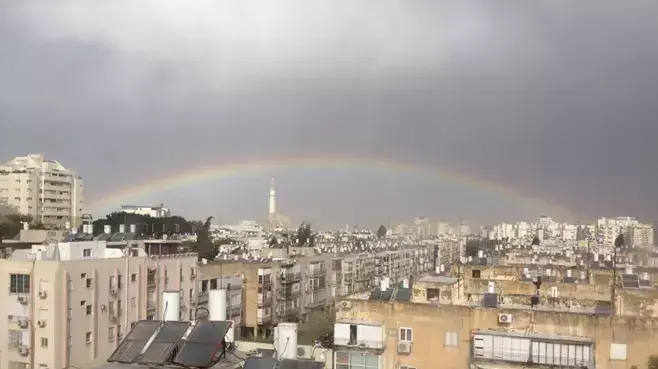 קשת בתל אביב, ינואר 2013 קשת בתל אביב, ינואר 2013