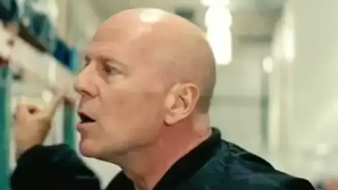 ברוס וויליס, מתוך "רד 2" ברוס וויליס, מתוך "רד 2"
