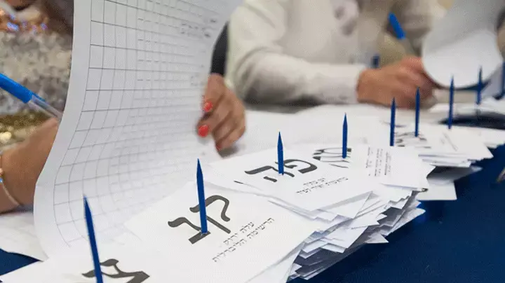 ספירת הקולות במעטפות הכפולות, בחירות 2013 ספירת הקולות במעטפות הכפולות, בחירות 2013